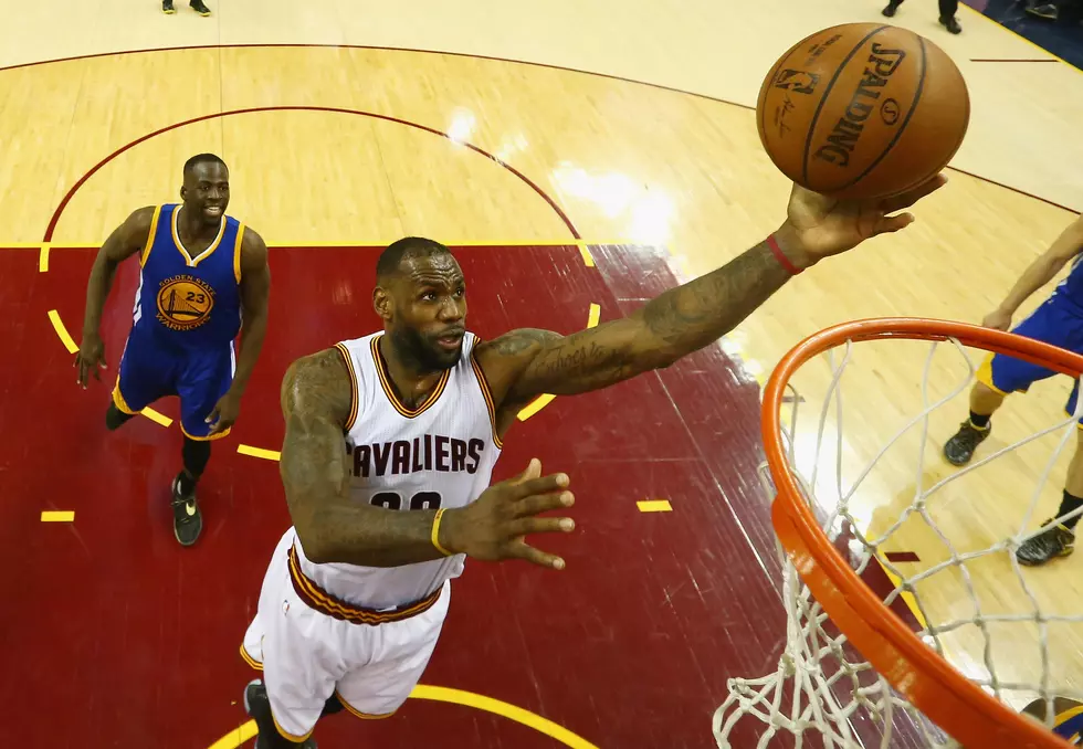 Cavs Hammer Warriors in Game 3