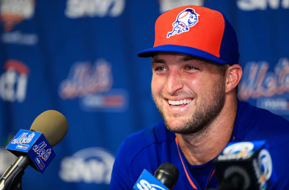 Tebow Hits Home Run in First Pitch as Minor Leaguer