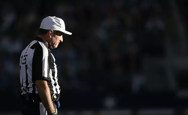 NFL Referee Pete Morelli Swears During Bills-Patriots