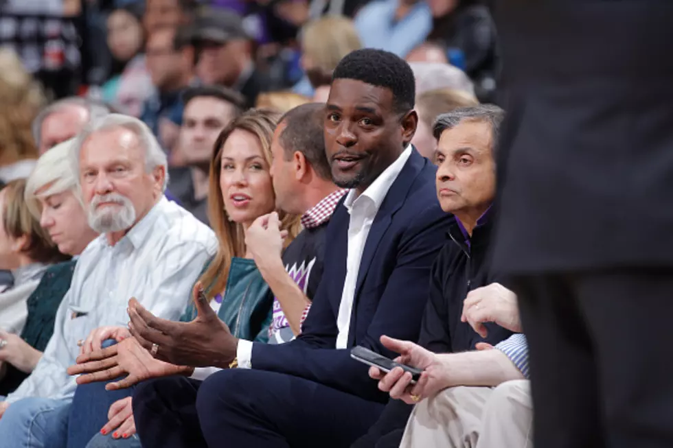 Internet Rips Chris Webber For Commentary During The NCAA Tournament