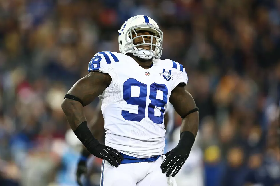 Ex-Colts Linebacker Mathis Accused of Intoxicated Driving