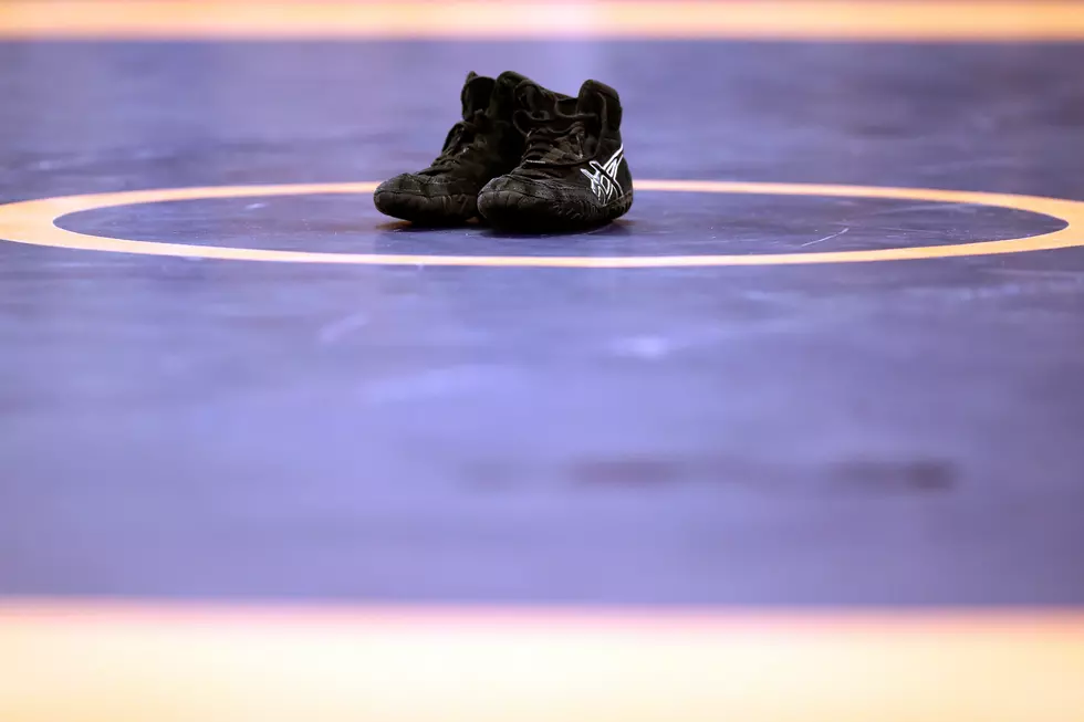 This Ref Scores the Crown for Most Peculiar Moves on the Mat in the History of Wrestling