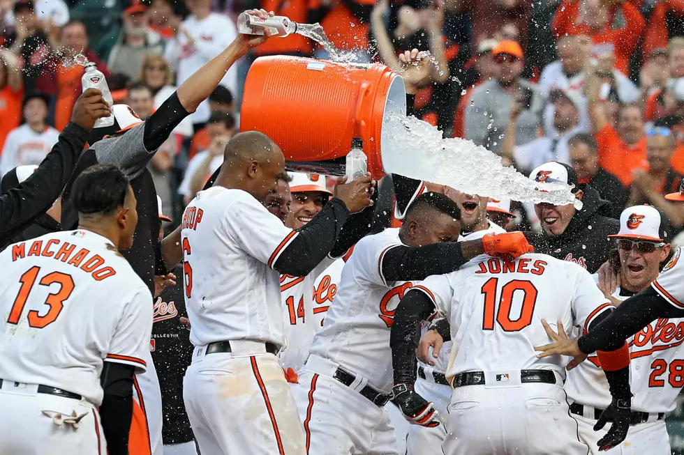 Adam Jones HR off Rodney in 11th Gives Baltimore Orioles 3-2 Win over Minnesota Twins