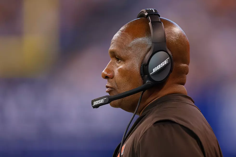 Cannonball? Cleveland Browns Coach Hue Jackson Ready for Jump into Lake Erie