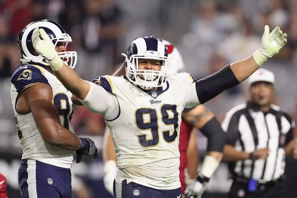 Aaron Donald Doesn&#8217;t Report for 1st Practice at Los Angeles Rams Camp