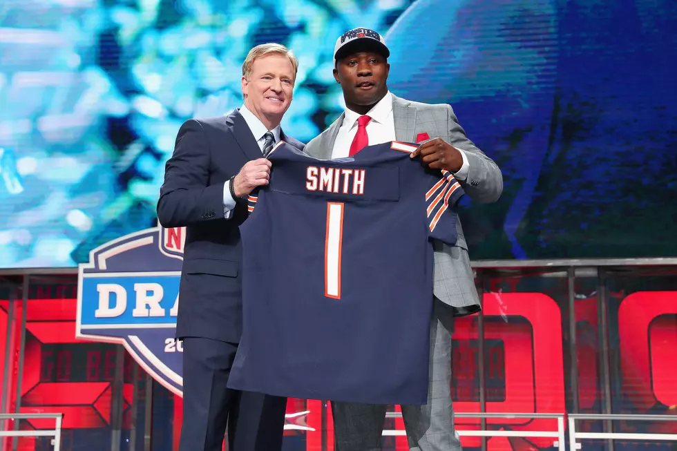 Chicago Bears Sign LB Roquan Smith after Holdout