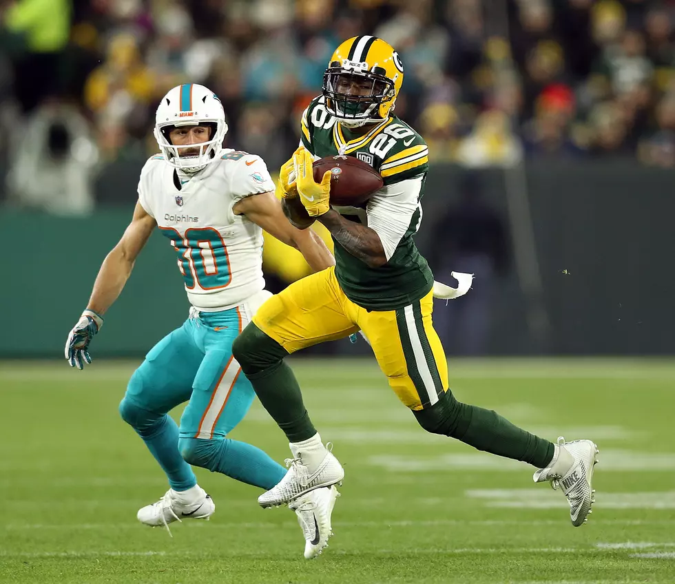 Green Bay Packers Topple Miami Dolphins