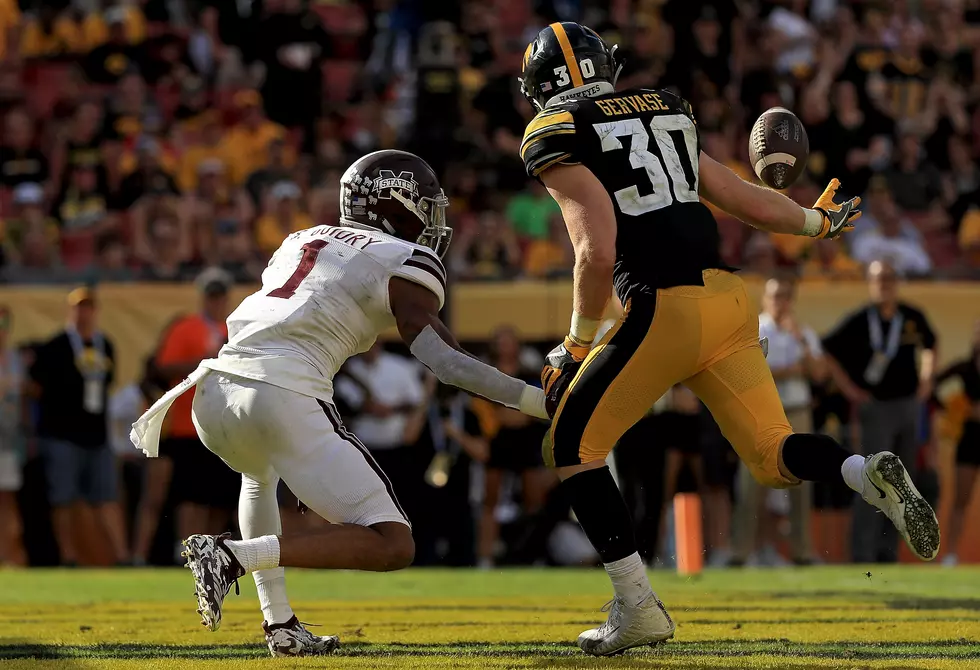 Iowa Rallies Past Mississippi State in Outback Bowl