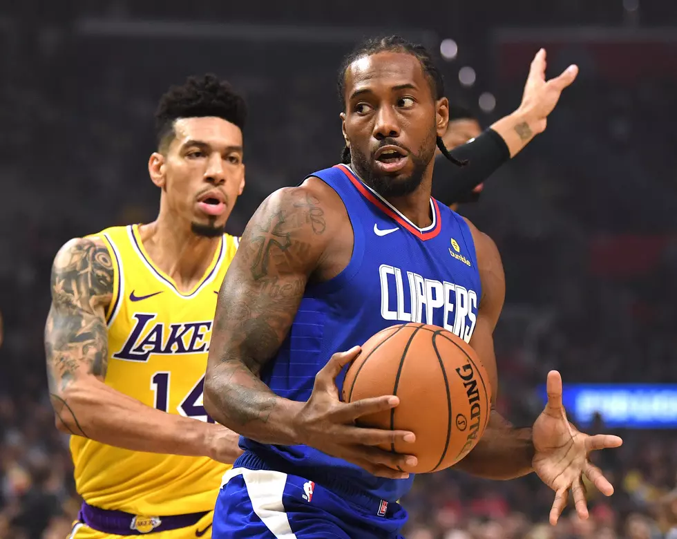 Kawhi Leonard, Clippers down Lakers in Opener
