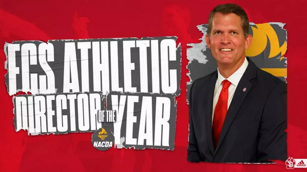 USD's David Herbster Named Athletic Director of the Year