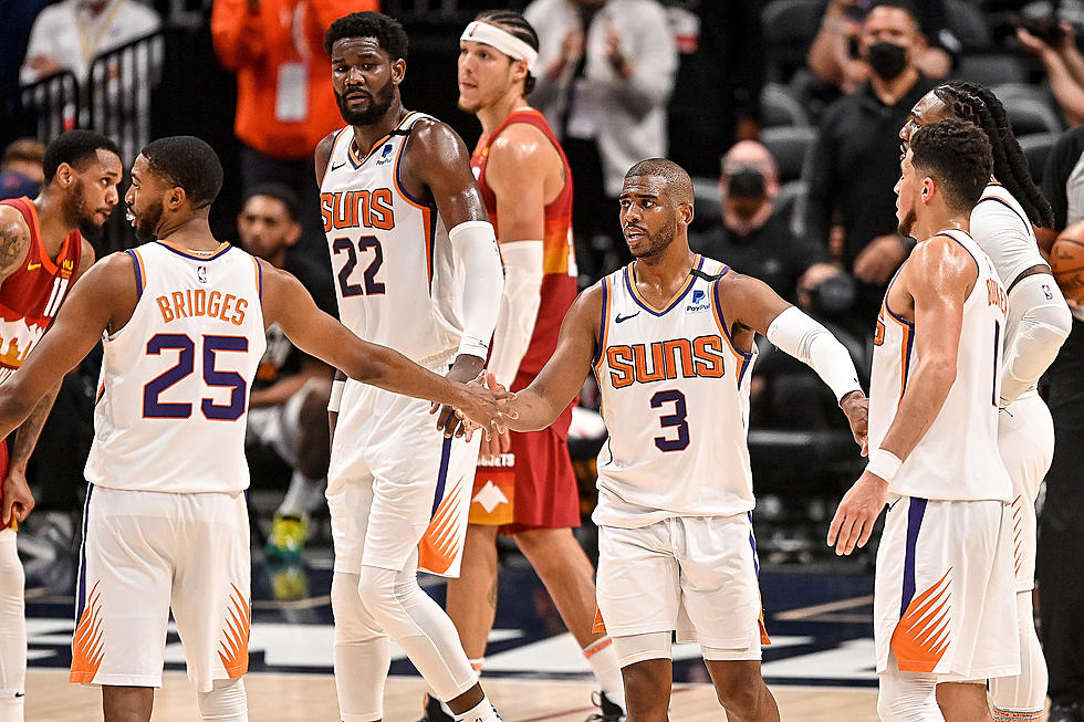 Chris Paul Leads Phoenix Suns to Western Conference Semi Sweep