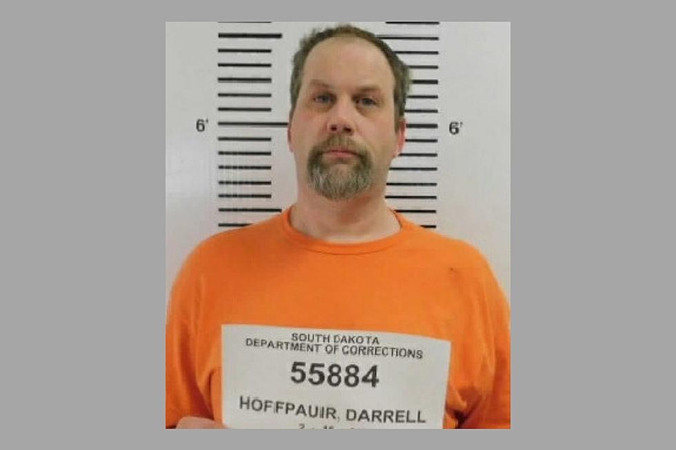 Inmate Darrell Hoffpauir on Escape Status