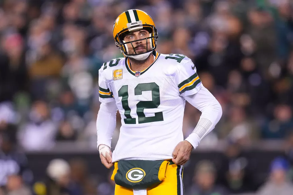Green Bay Packers Aaron Rodgers To Consider QB Switch