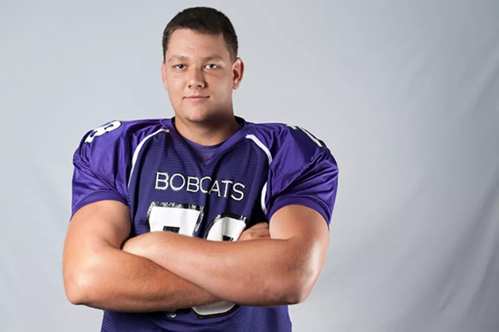 Hallsville Offensive Tackle Hayden Wall Commits to Abilene Christian