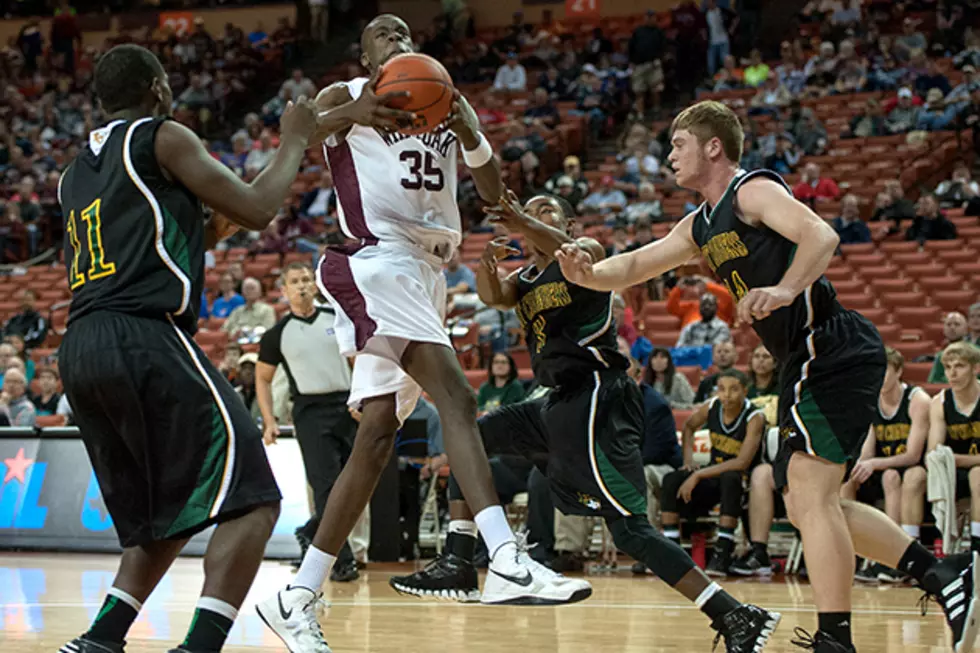 Defending Champ White Oak Rolls into 2A Title Game with 69-50 Semifinal Win vs. Winnie East Chambers