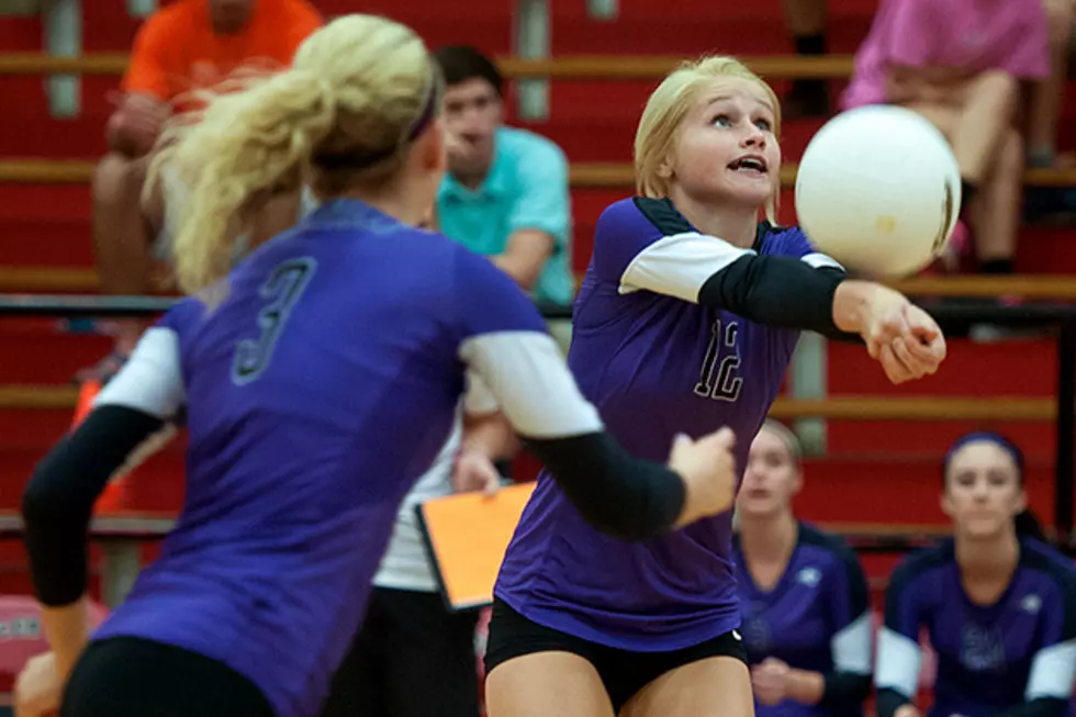 Hallsville Storms Back for Five-Game Volleyball Victory at Tyler Lee