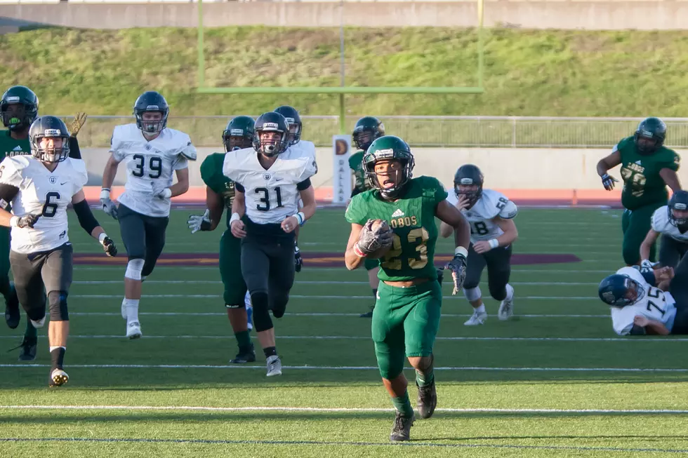 Longview Smashes School Record in Rout of Dallas Jesuit
