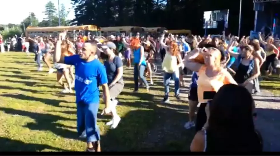 Flash Mob Hits Maine