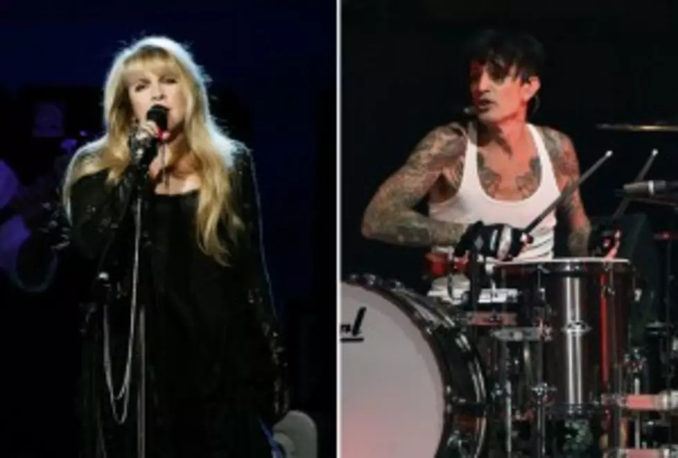 Today: Fleetwood Mac VS. Motley Crue!  March Bandness &#8211; The Battle Of The Bands!  [VOTE HERE]