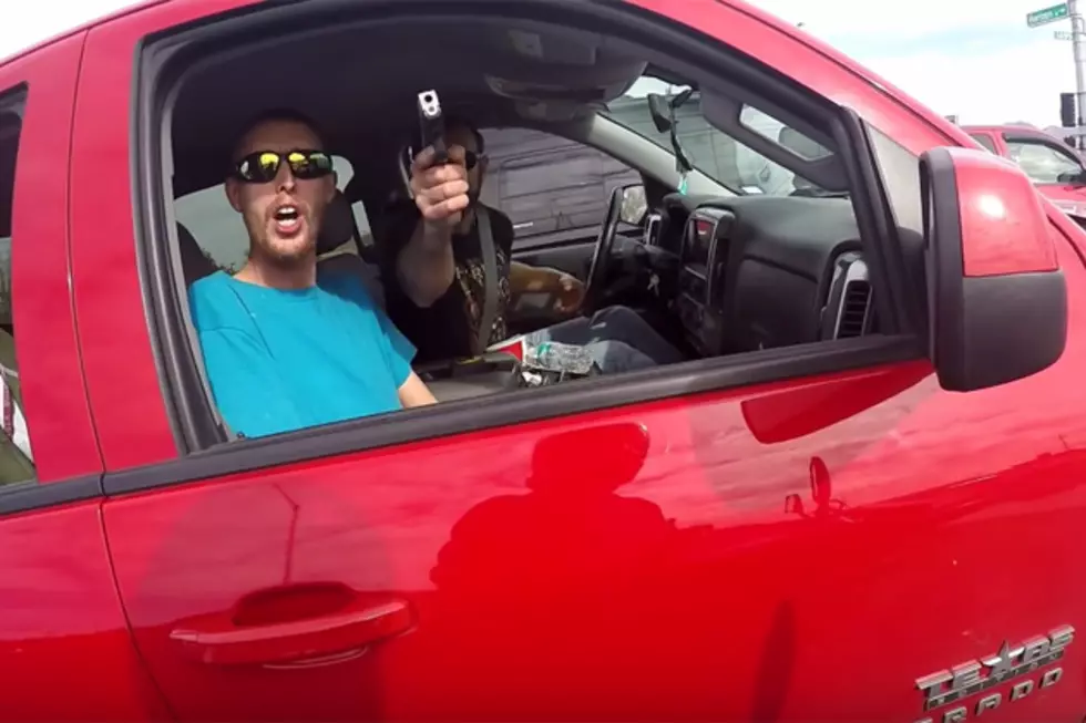 Road Rage At Bikes Proves They Really Are Bigger In Texas [NSFW]