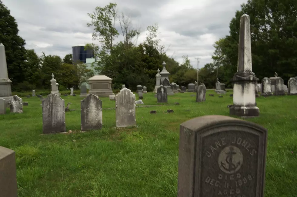 Spooky Union Cemetery Tour Scheduled In Manset