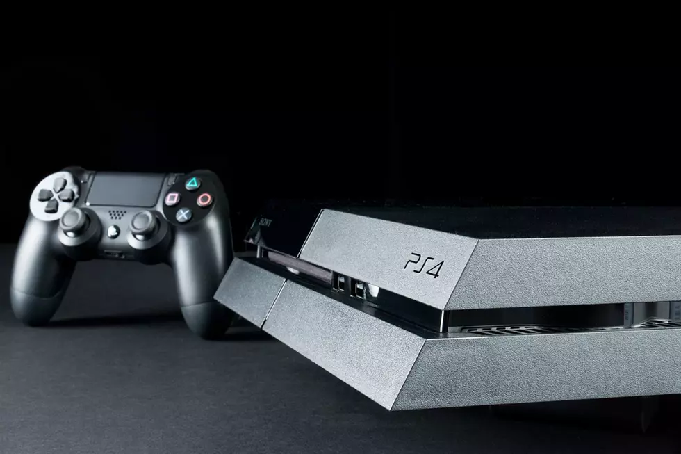 Xbox Head Expects Price Drop for PlayStation 4