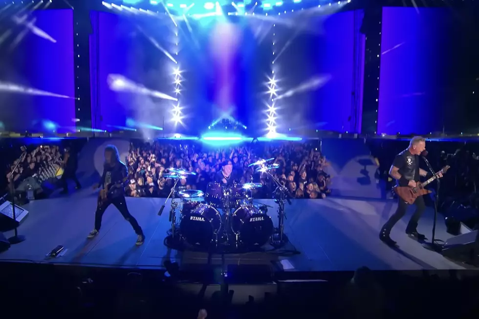‘Gripping Your Pillow Tight': Watch Metallica Perform ‘Enter Sandman’ at PNC Park