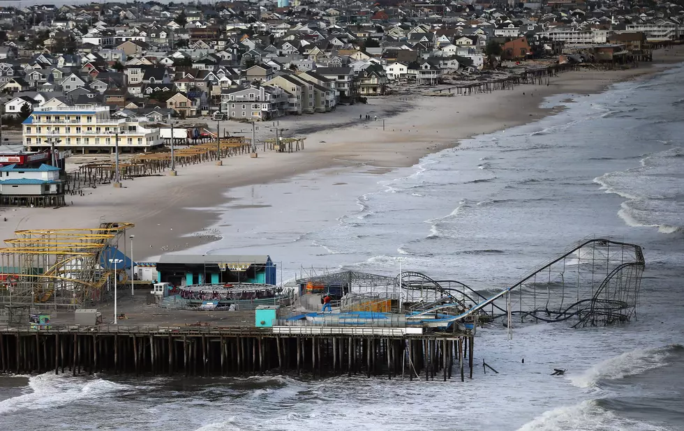 Emergency Grant to Employ 5,000 for Sandy Cleanup