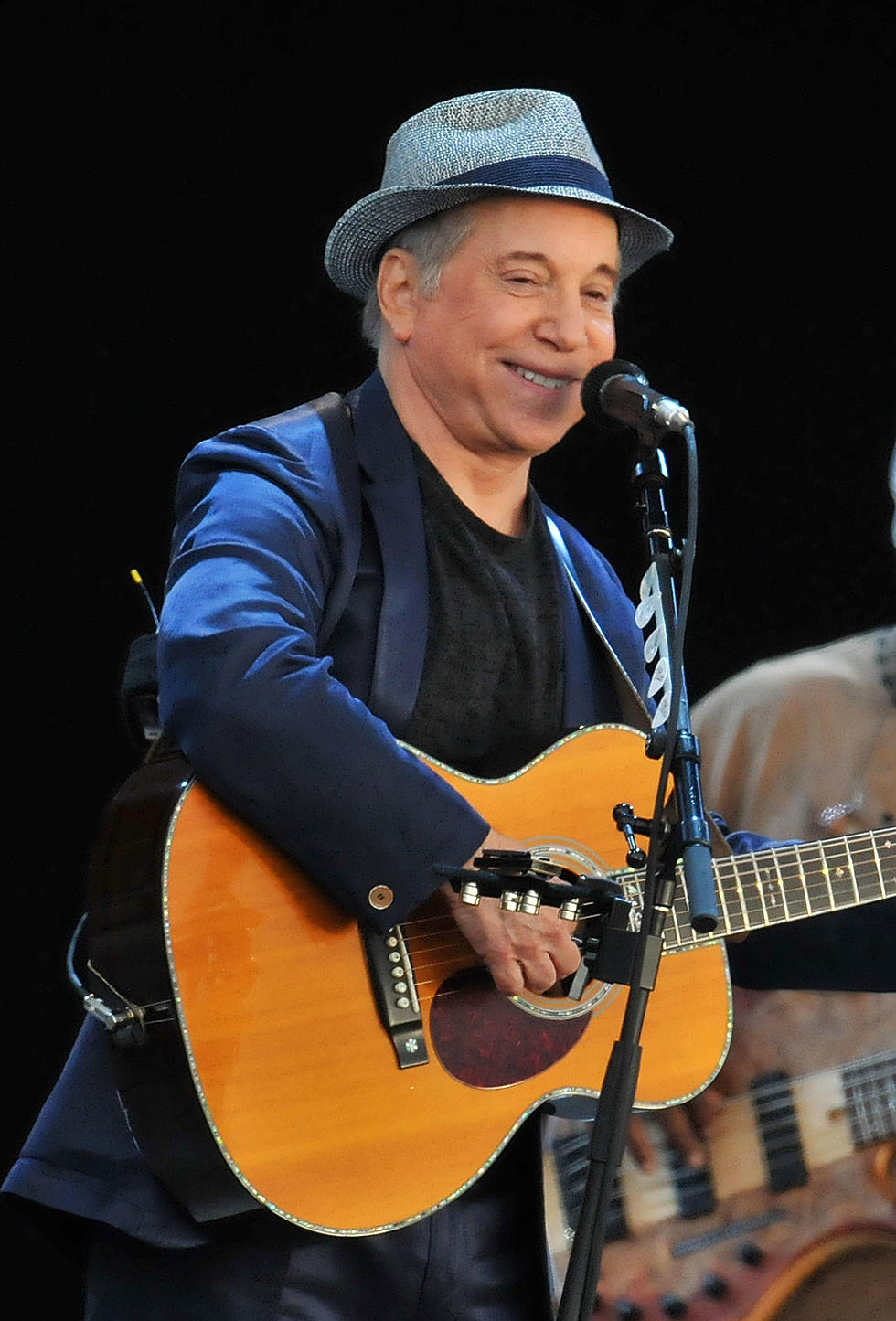 Paul Simon to Play Cooperstown This Summer