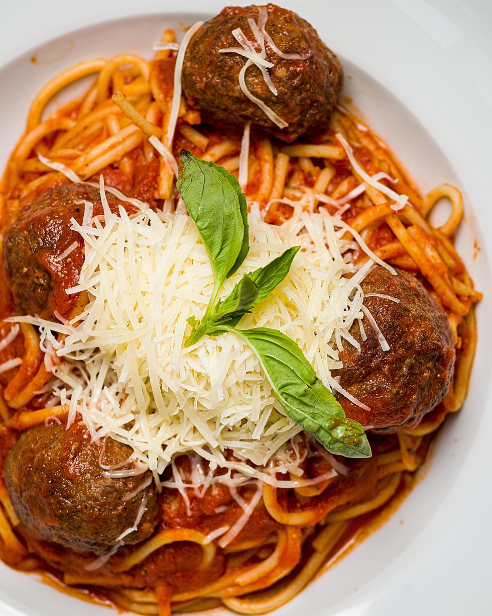 Travel Writer Picks His 12 Favorite Upstate NY Italian Restaurants!