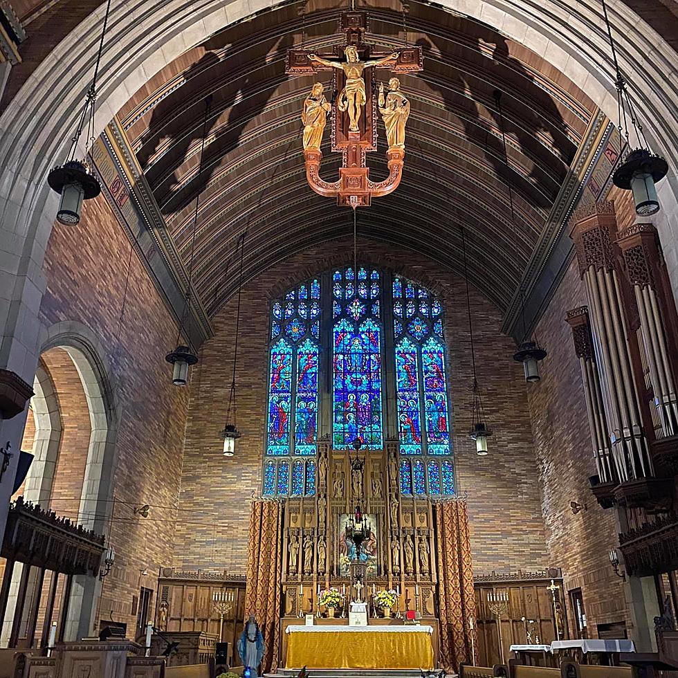 Inside Video Tours of 15 Stunning Upstate New York Churches! WOW!