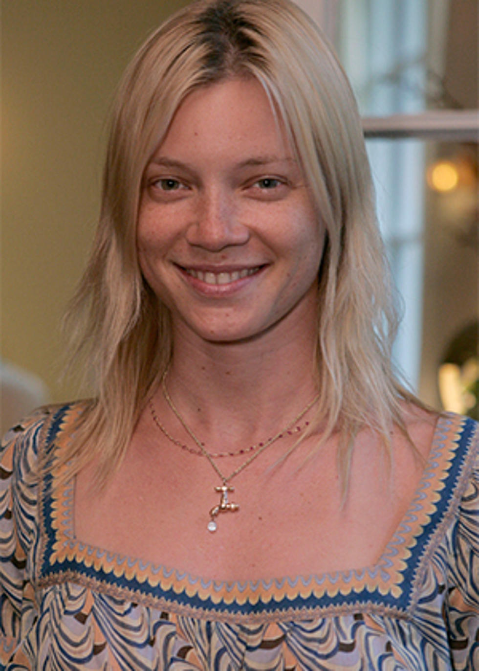 Amy Smart Without Makeup