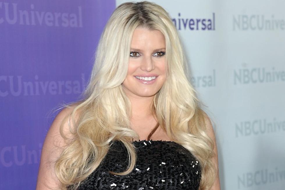 Jessica Simpson Confirms the Pregnancy Everyone Knew About Already [PHOTO, VIDEO]