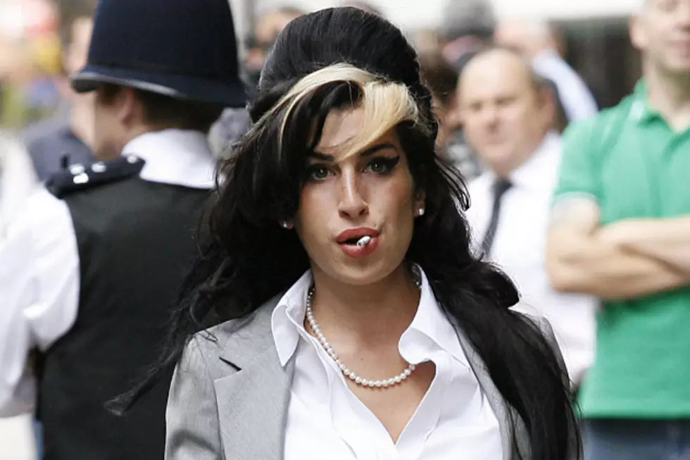 Well, Here&#8217;s a Surprise: Amy Winehouse May Not Have Died of Alcohol Poisoning After All