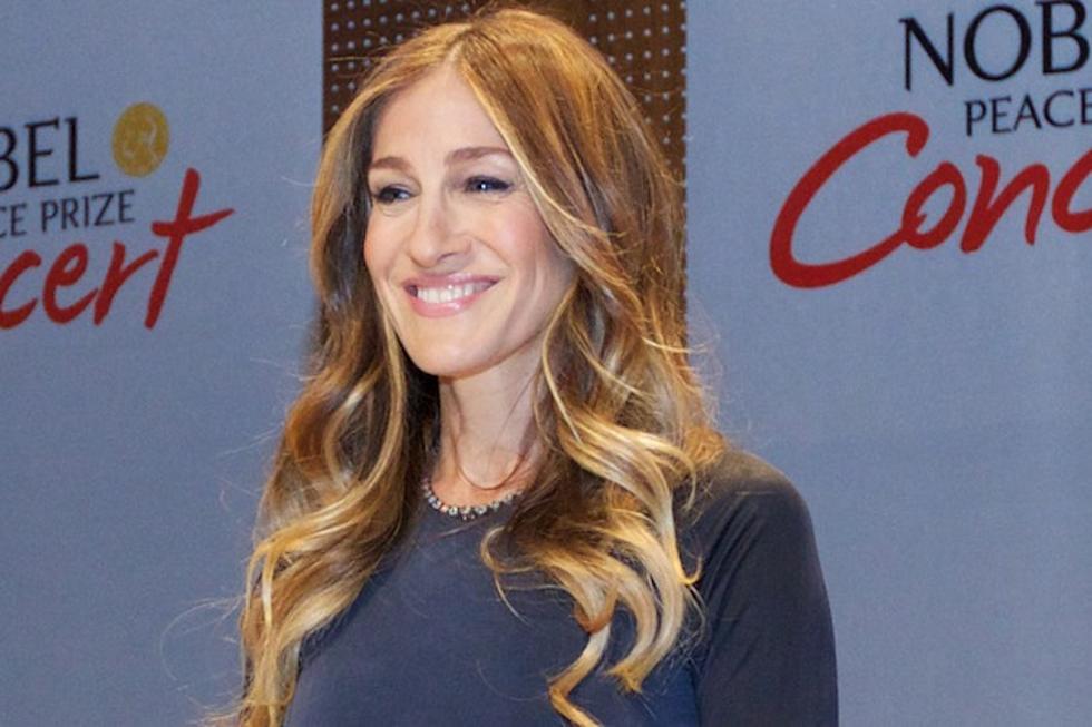 Sarah Jessica Parker’s Makeup Artist Seems to Have Some Sticky Fingers