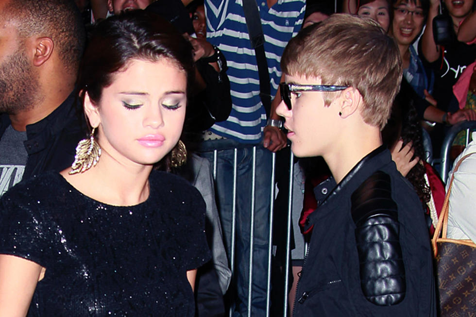 Justin Bieber + Selena Gomez Start the New Year Off Single Because They&#8217;re Young and Stupid