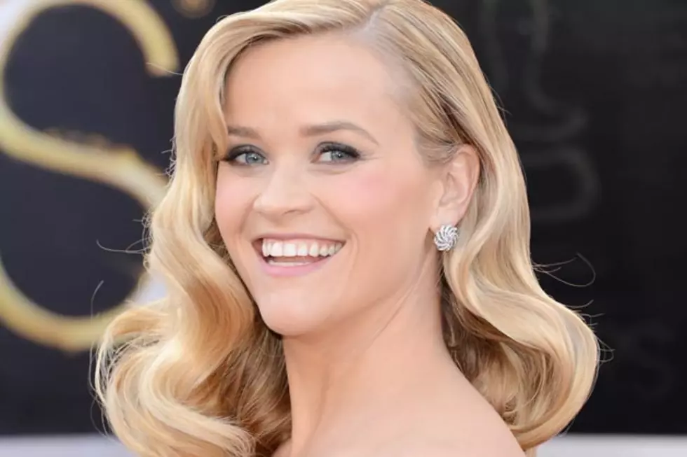 2013 Oscars Red Carpet Fashion – Reese Witherspoon Is Black + Blue in Louis Vuitton