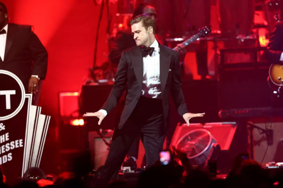 Justin Timberlake Performs ‘Suit & Tie’ + Other New Songs at a Pre-Super Bowl Concert [VIDEOS]
