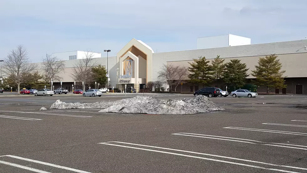 Almost a Month Later, the Hamilton Mall Snow Pile is Fading Fast &#8211; But Still There