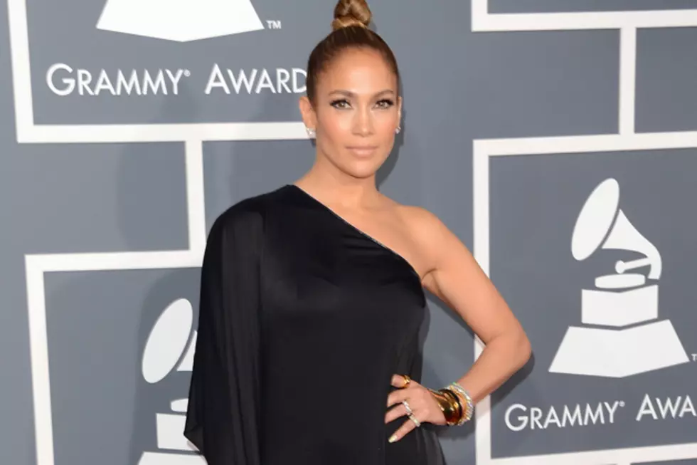 Jennifer Lopez Reveals New Music Plans on 2013 Grammy Awards Red Carpet