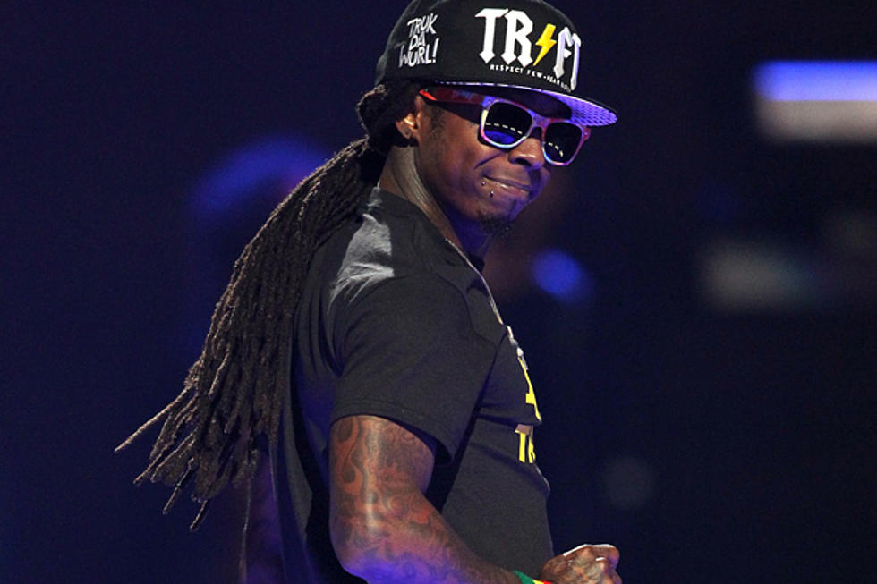 Lil Wayne Remains Hospitalized Days After Seizures, Rapper &#8216;Needs Rehab&#8217;