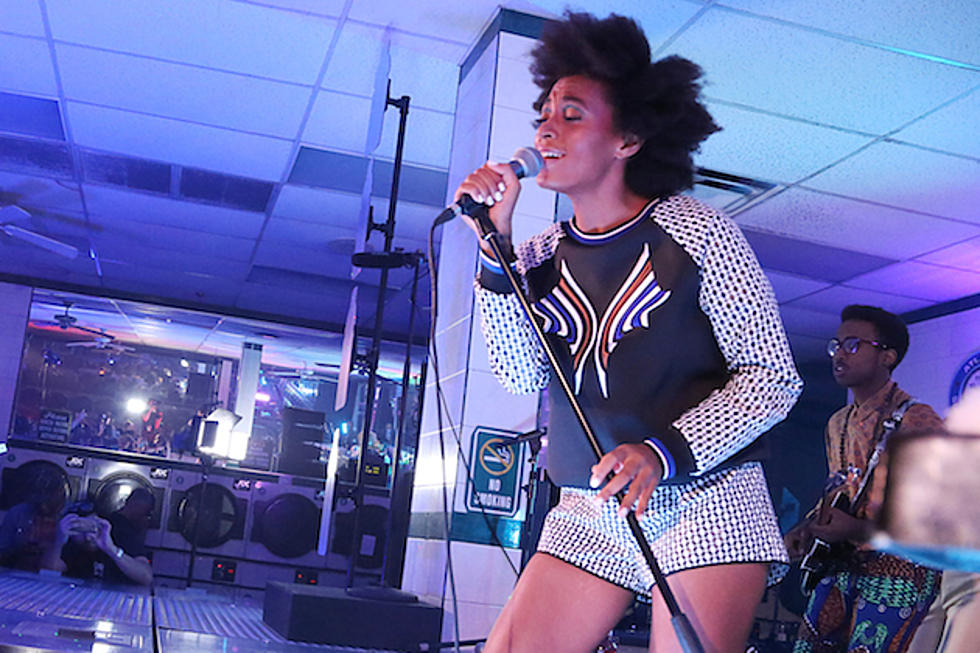 Solange Gives Intimate Performance at Brooklyn Laundromat
