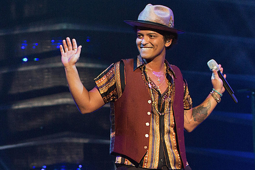 Bruno Mars to Headline 2014 Super Bowl Halftime Show