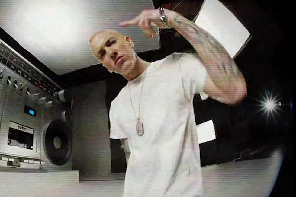 Eminem Unveils ‘The Marshall Mathers LP 2′ Cover