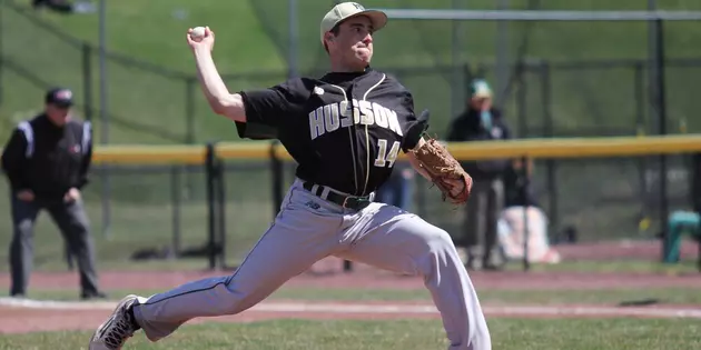 Good Pitching,Quiet Bats: Castleton Sweeps Husson