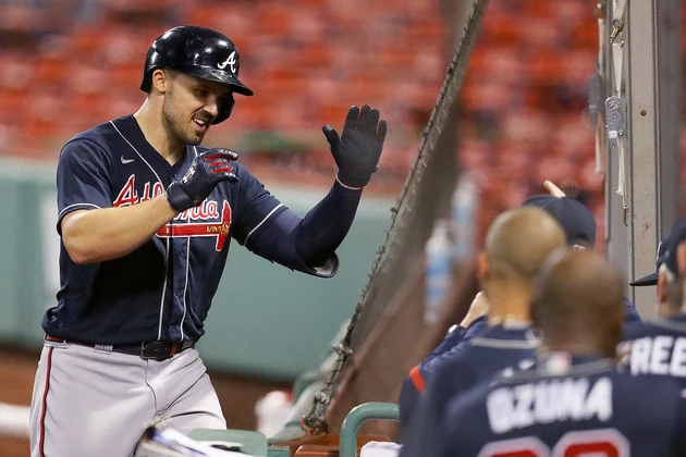 Duvall follows Ozuna with 3 HRs; Braves complete sweep