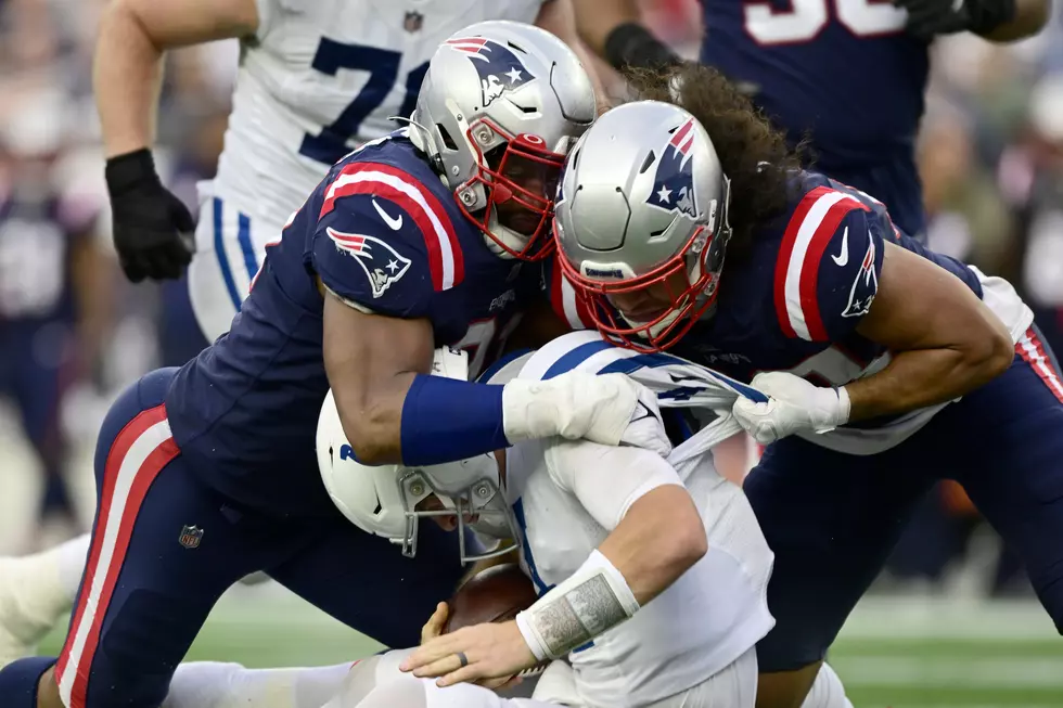 Pats Get 9 Sacks in Dominant 26-3 Victory over Colts