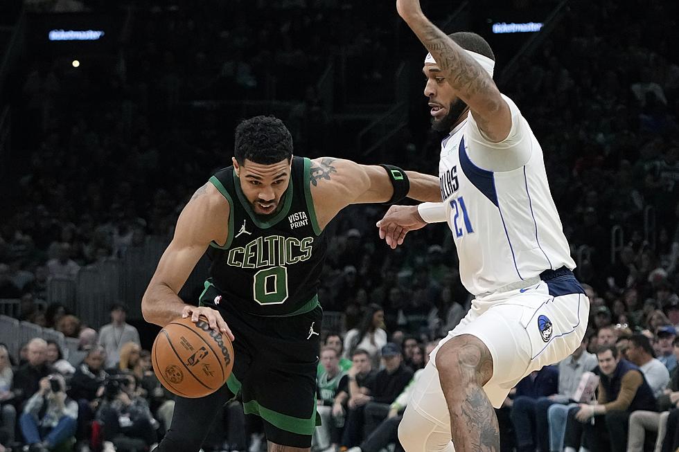 Celtics overcome Doncic&#8217;s triple-double to beat Mavericks 138-110 for 10th straight win