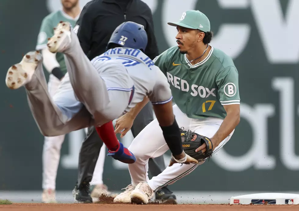 José Berríos, Blue Jays bullpen keep Red Sox bats silent in 9-0 series-opening win