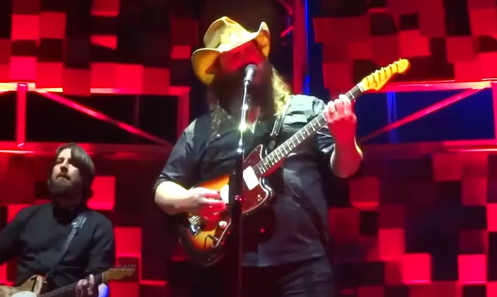 Chris Stapleton Honors Aretha Franklin With Dazzling Rendition of ‘Do Right Woman, Do Right Man’